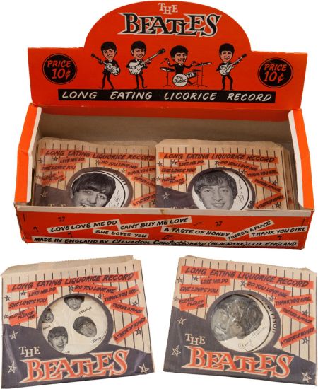 beatles-licorice-box-of-record-candies-five-uk-circa-1963